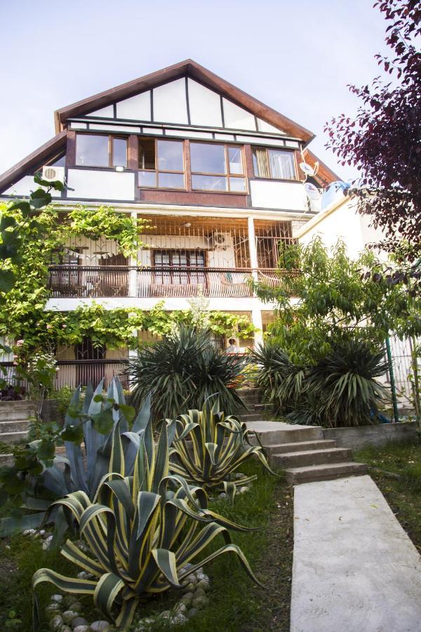 New Athos Villa Maria Guest House מראה חיצוני תמונה